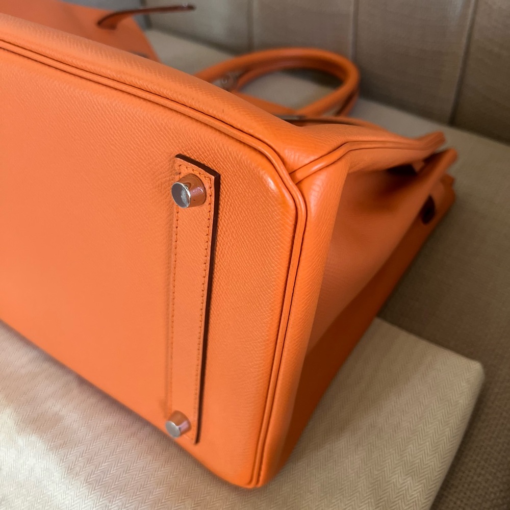 âSOLDâHermes Birkin 35 Mango on PHW
Epspm Leather Stamp P Square (2012) - Picture 14 of 16